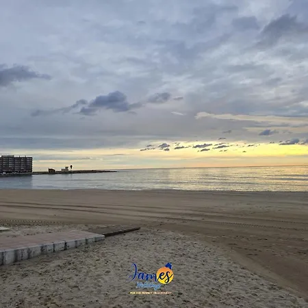 Welcoming Seafront Tv15 Apartment Torrevieja
