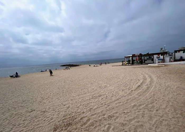 Welcoming Seafront Tv15 *